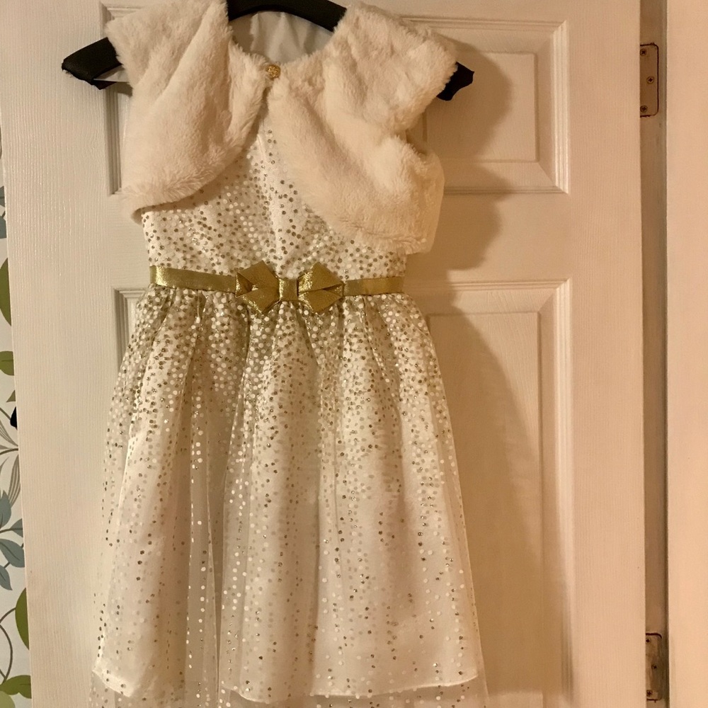 Girls holiday dress with faux fur vest